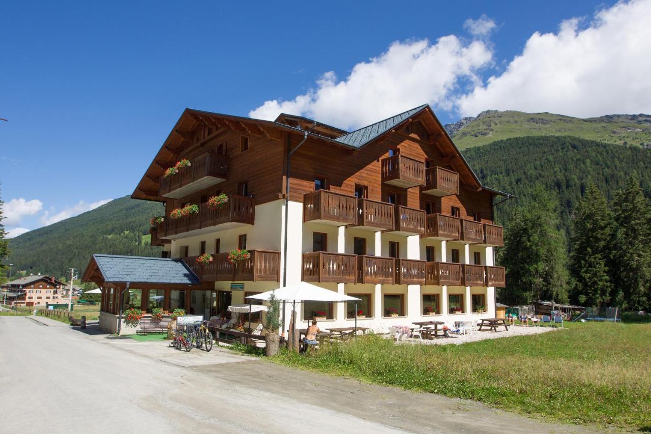 Hotel Cevedale Santa Caterina Valfurva Exteriör bild